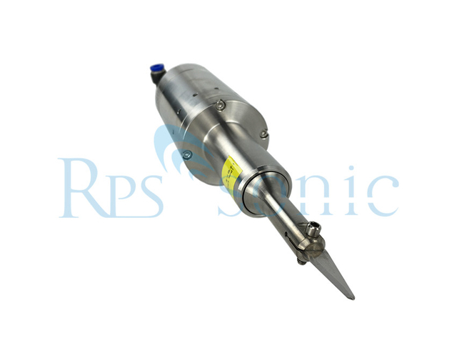 30 كيلو هرتز بالموجات فوق الصوتية قطع سكين الختم وتشذيب حافة النسيج