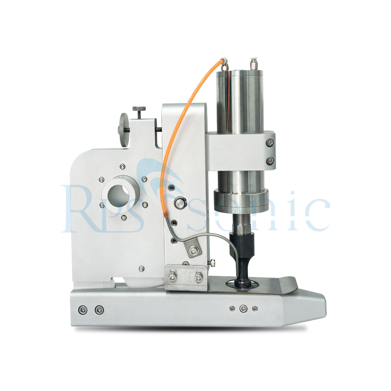 آلة الختم والقطع بالموجات فوق الصوتية عالية الجودة مع آلة الحز الأسطوانية مع أسطوانة الهواء